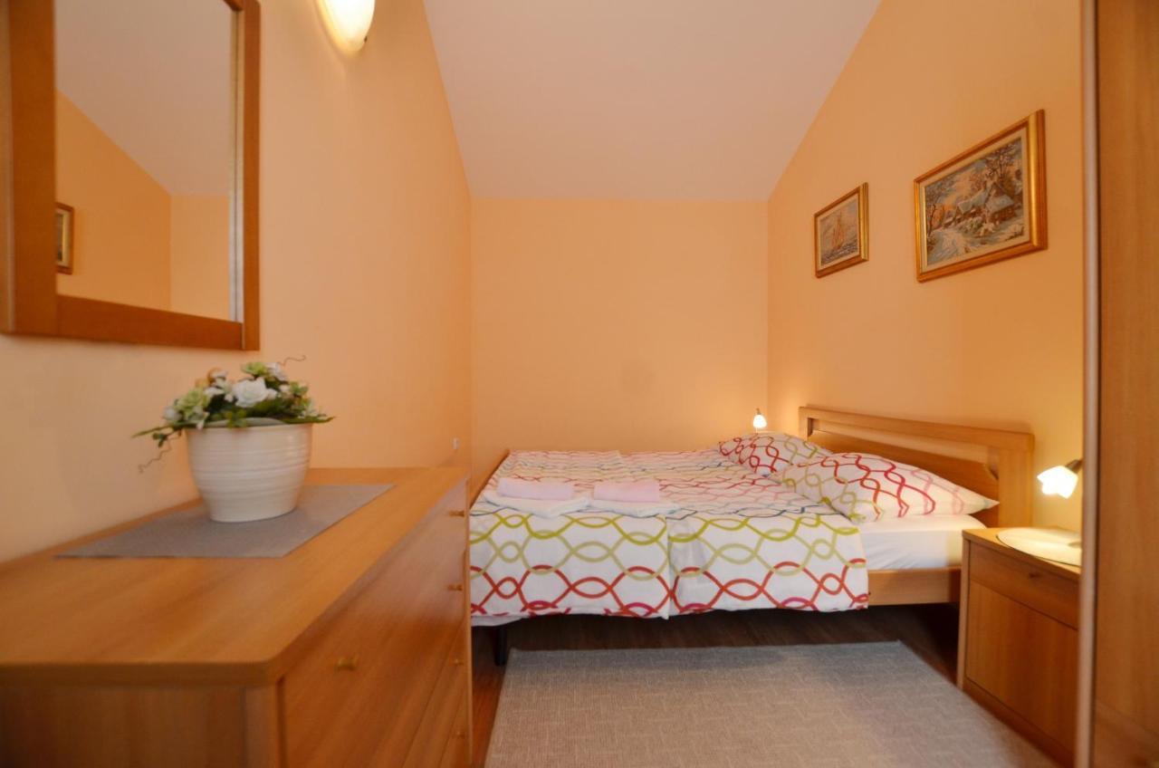 Zminj Apartments 外观 照片