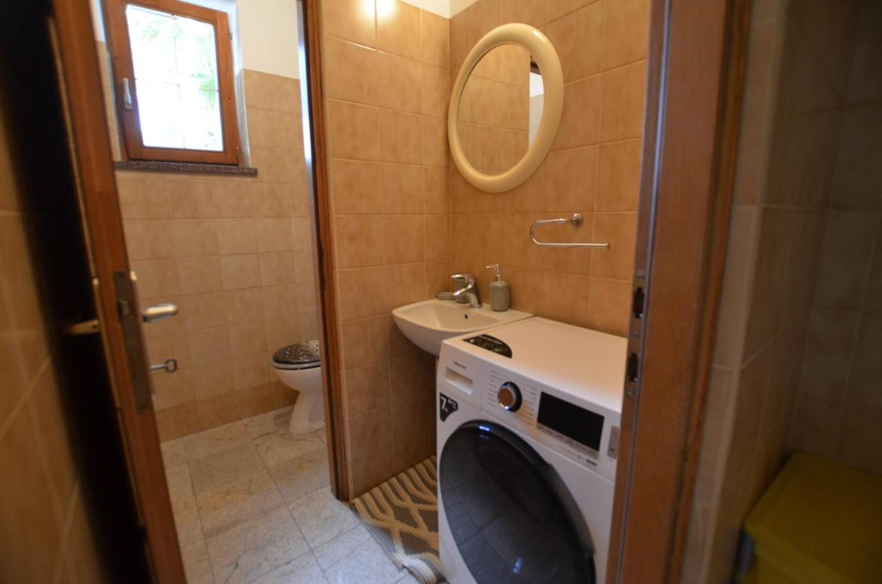 Zminj Apartments 外观 照片