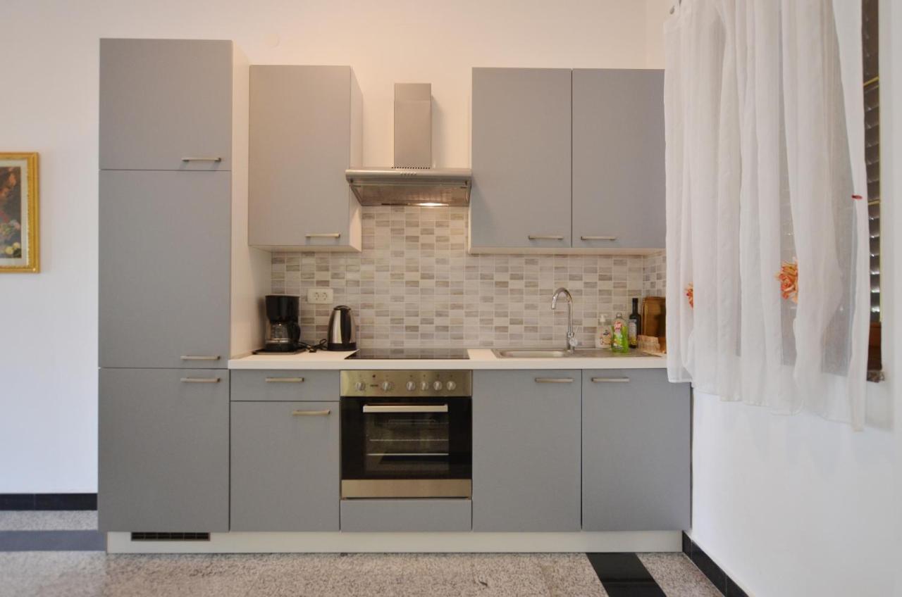 Zminj Apartments 外观 照片